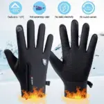 Outdoor Touchscreen Winter Gloves - Image 3